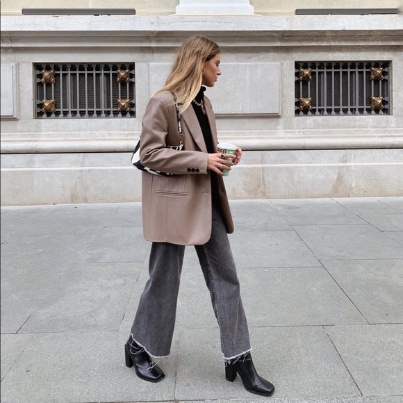 SOLD 🔥Zara faux leather oversized blazer - Picture 4 of 16